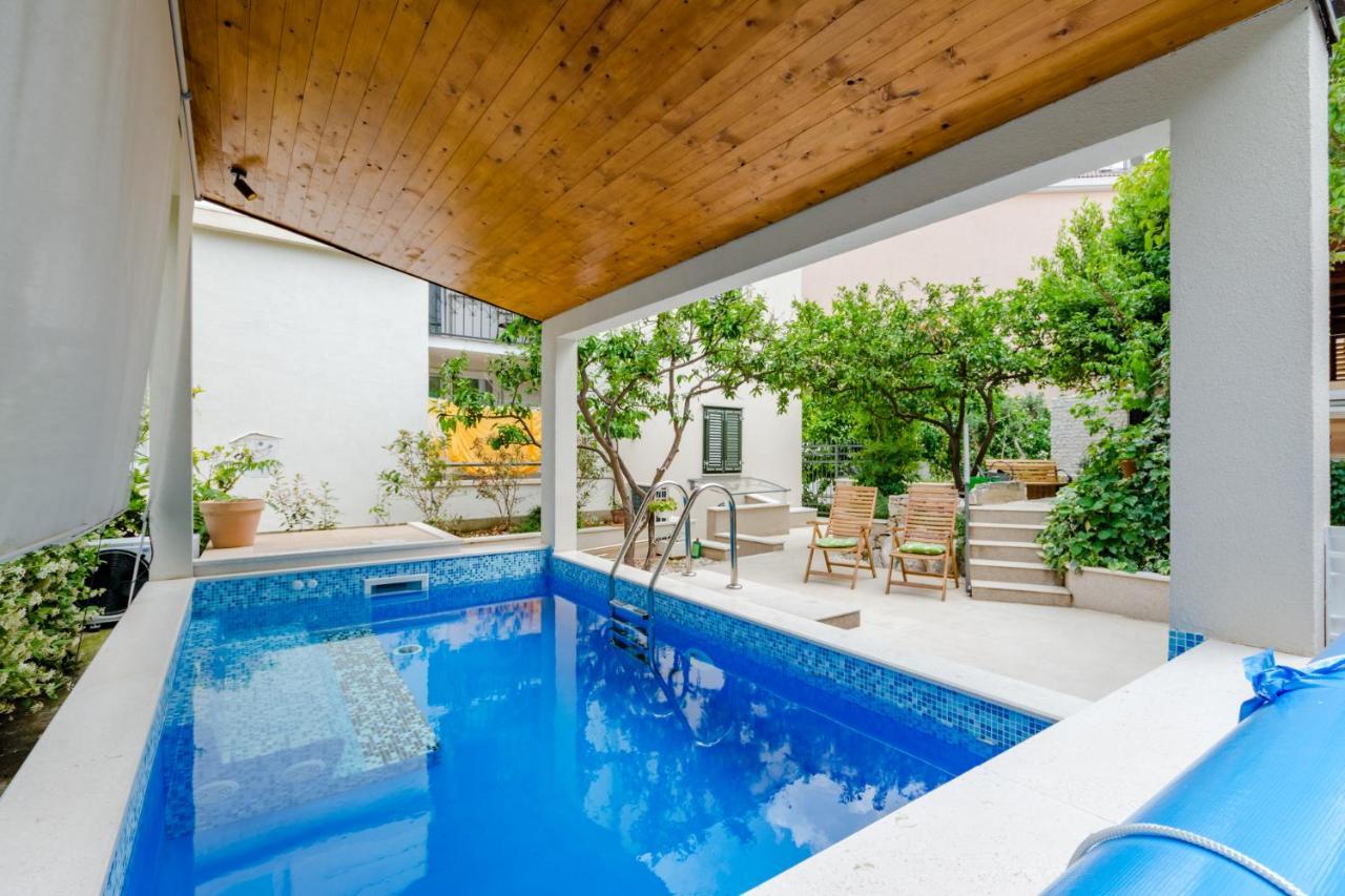 Luxury Villa Roza สปลิท ภายนอก รูปภาพ